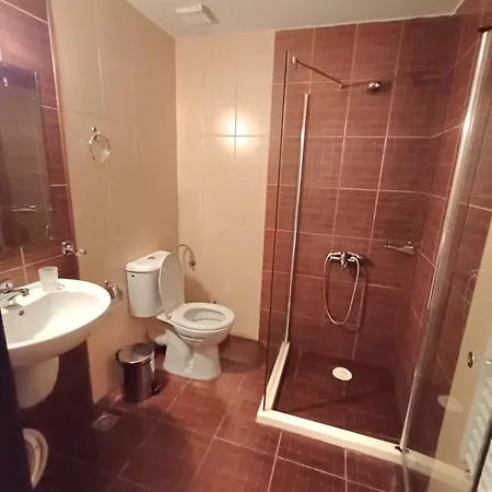 Melania In Complex Royal Towers Apartman Banszko