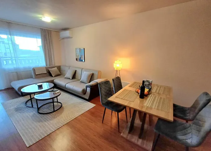 Apartment Melania In Complex Royal Towers Bansko